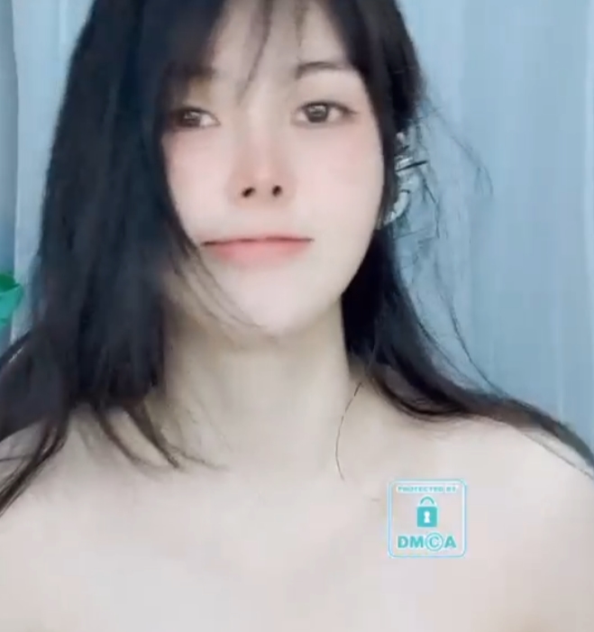 推特SweetQiQi丰满视频合集32部44.8G太火爆