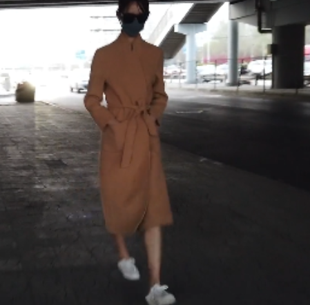 内部北京天使户外展示34v合集32G