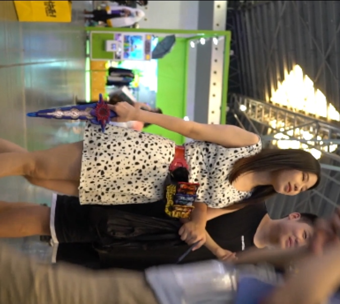 劲爆空档街头秘密39部16G某云盘珍藏版