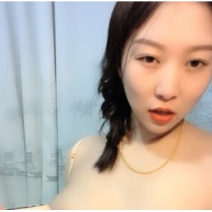 奶妈馒头门6部2.1G推特展示太顶了