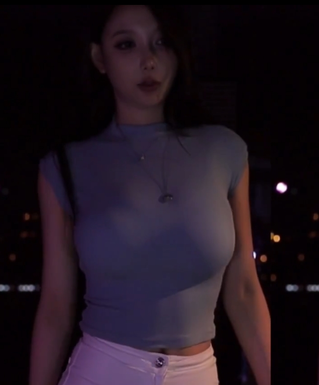 米娜minana斗鱼热舞合集52部10.6G喷血诱惑