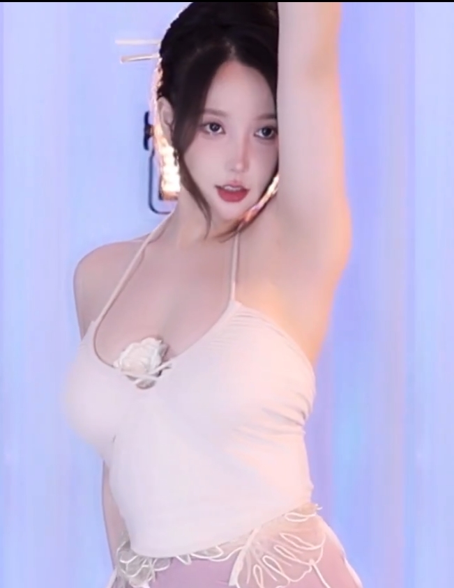 斗鱼米娜minana三月扭腰私藏52部14.8G太顶了