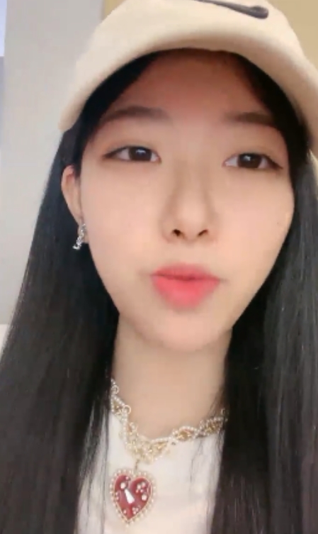 猫咪热舞30V+超顶合集20G阿楚蜜桃臀大长腿