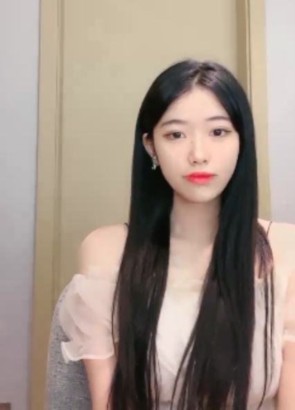 猫咪热舞30V+超顶合集20G阿楚蜜桃臀大长腿