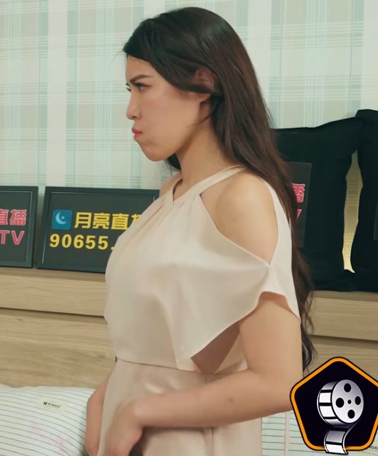 丰满诱人推特艾熙视频合集51部32.6G