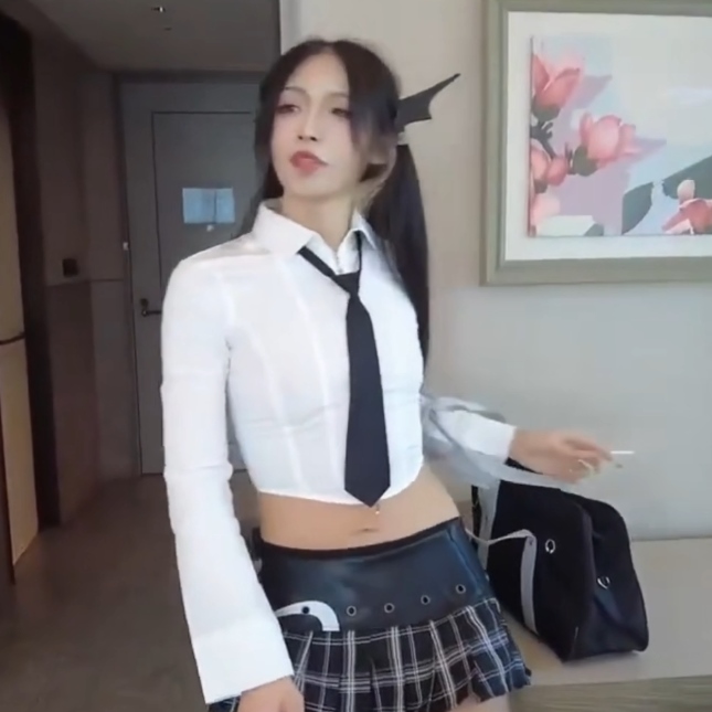 推特沫清幽伪娘TS视频1部336MB优质