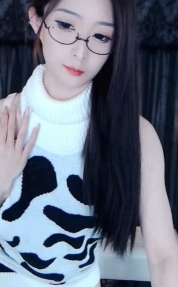 嘉映小5虎牙优质10部4.41G热舞合集