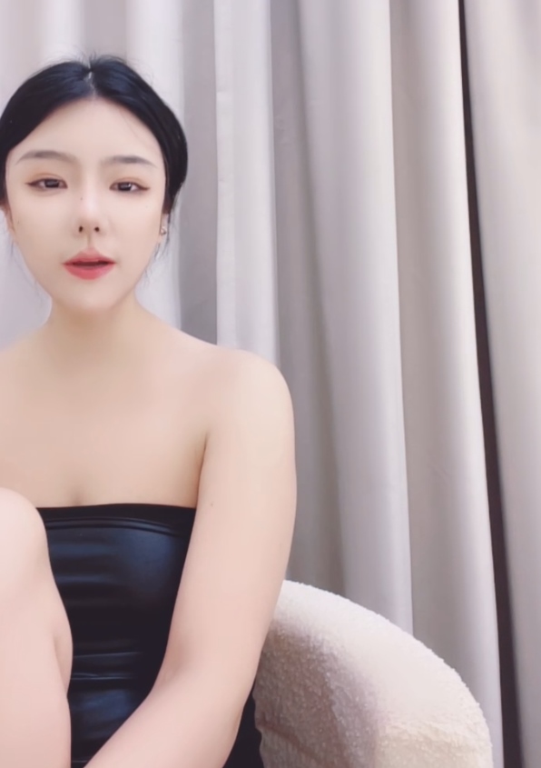 小白兔双人游戏直播合集109部100.6G太感觉了