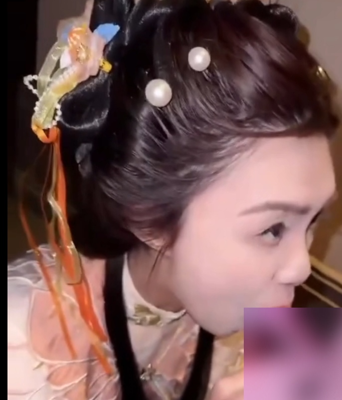 夏夏狐妖传太诱惑推特视频1部797M