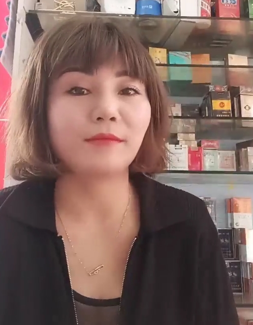 风韵美妇超市老板娘合集19部11.3G现场拍摄
