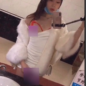 TS思妮够大胆1.7GB户外展示魔性论坛1部
