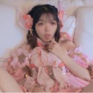 快手优质萌妹《小余》到底怎么火了？