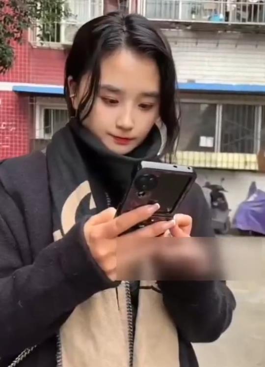 1.02G太勾人江西妻子野外互动视频3部