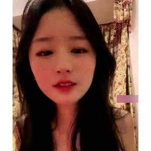 18岁嫩妮妮自拍31V合集13G度盘粉嫩得让二弟抬头