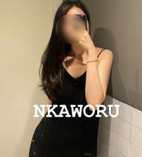 nkaworu6.8G韩国私拍多人游合集热浪翻涌